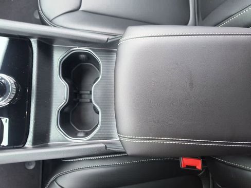 New 2026 Jeep Grand Cherokee Limited image 21