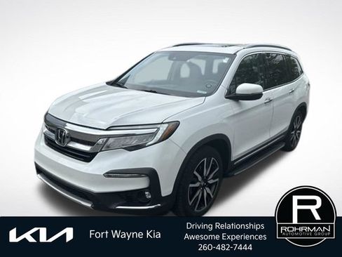 Used 2020 Honda Pilot Touring image 1