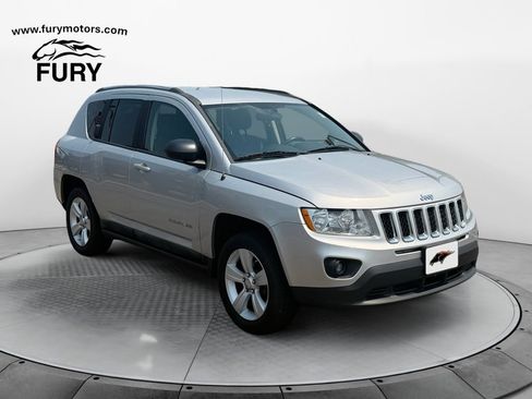Used 2011 Jeep Compass Latitude AWD/4WD image 1
