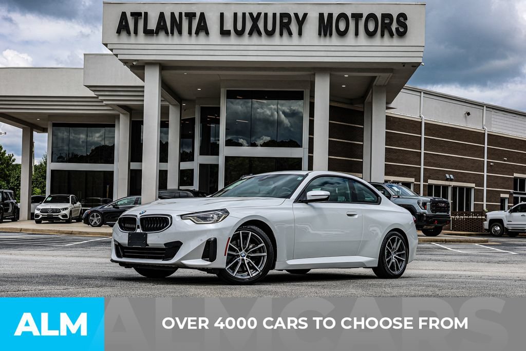 Used 2026 BMW 230i Coupe w/ Premium Package RWD image 2
