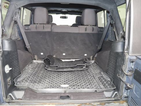 Used 2017 Jeep Wrangler Unlimited Sport w/ Quick Order Package 24S image 39