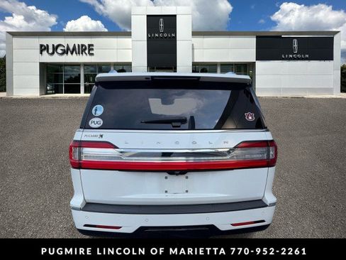 Used 2020 Lincoln Navigator L Reserve w/ Luxury Package AWD/4WD image 6