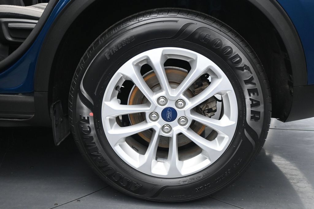 Certified 2020 Ford Escape SE FWD image 20