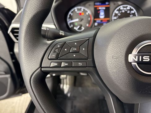 Certified 2025 Nissan Altima 2.5 S image 12