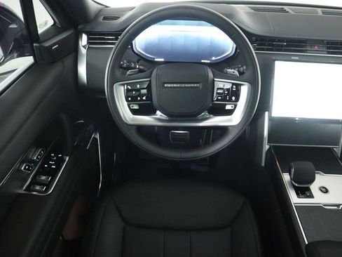 New 2026 Land Rover Range Rover SE image 10