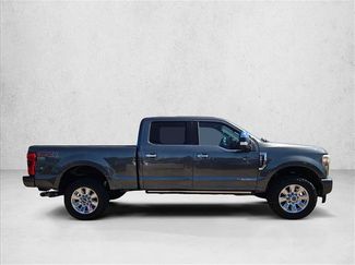 Used 2017 Ford F250 Platinum w/ Platinum Ultimate Package AWD/4WD video 4