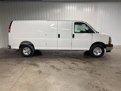 New 2025 Chevrolet Express 3500 Extended w/ Driver Convenience Package