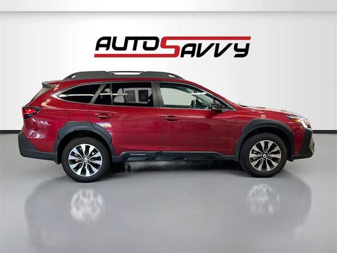 Used 2024 Subaru Outback Limited image 8