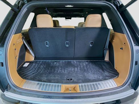 Used 2026 Hyundai Palisade Calligraphy image 30