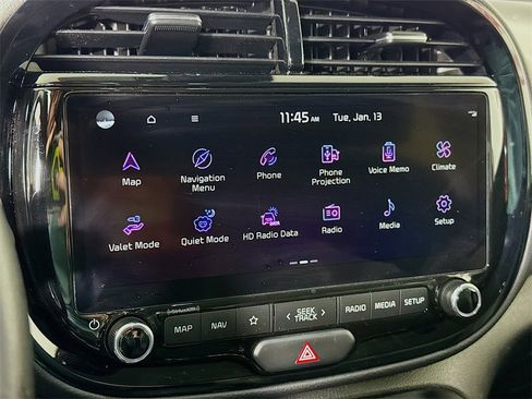 Used 2023 Kia Soul GT-Line image 8