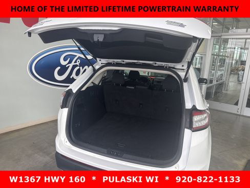 Used 2016 Ford Edge SEL image 13