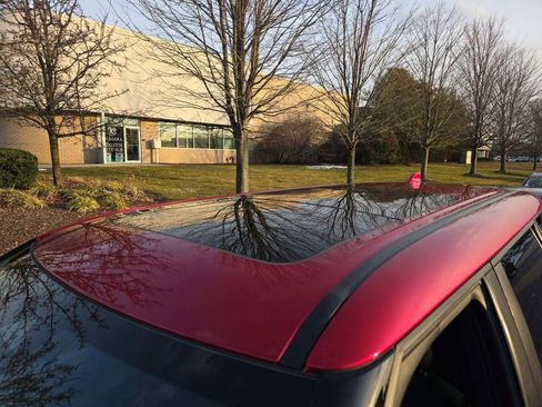 Used 2023 Mitsubishi Outlander SE image 3