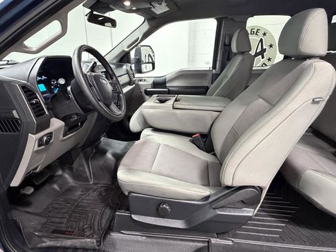 Used 2020 Ford F250 XL w/ STX Appearance Package image 25