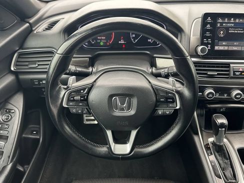 Used 2018 Honda Accord Sport image 15