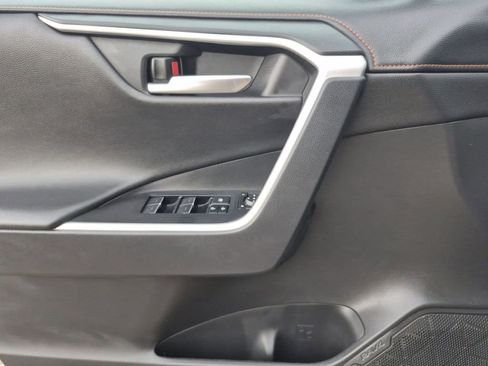 Used 2024 Toyota RAV4 Adventure image 6