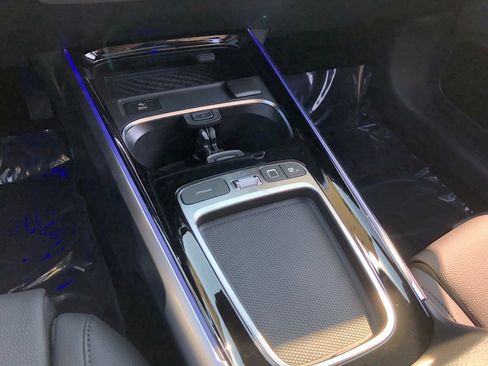 New 2026 Mercedes-Benz GLB 250 4MATIC image 30