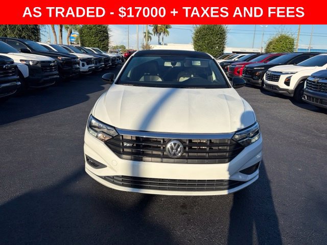 Used 2021 Volkswagen Jetta R-Line FWD image 2