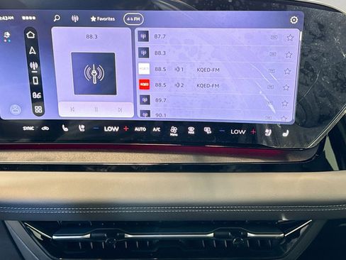 New 2027 Audi Q6 e-tron Premium Plus image 13