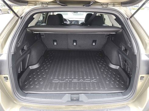Certified 2025 Subaru Outback Premium AWD/4WD image 27