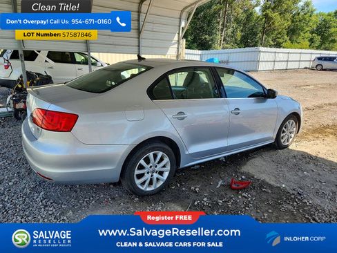 Used 2014 Volkswagen Jetta SE FWD image 4