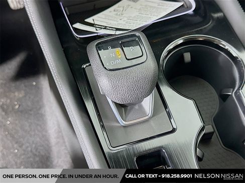 New 2026 Nissan Rogue Platinum image 17