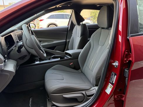 New 2025 Hyundai Elantra Sport FWD image 22