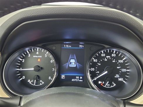 Used 2020 Nissan Rogue SL w/ Premium Package image 18