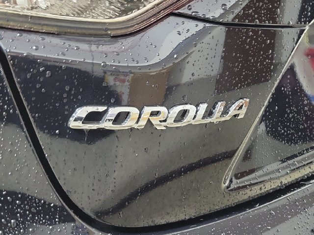 Used 2024 Toyota Corolla LE FWD image 9