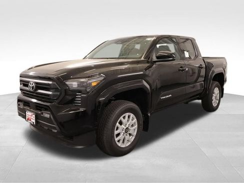 New 2026 Toyota Tacoma SR5 AWD/4WD image 5