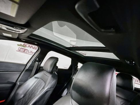 Certified 2025 Kia Sportage X-Line w/ Premium Package AWD/4WD image 12