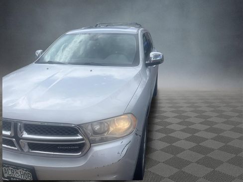 Used 2011 Dodge Durango Crew AWD/4WD image 2