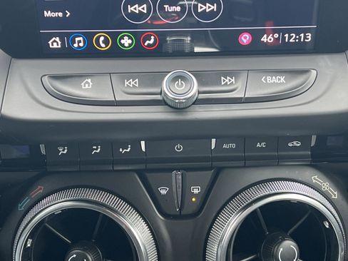 Used 2019 Chevrolet Camaro SS image 17