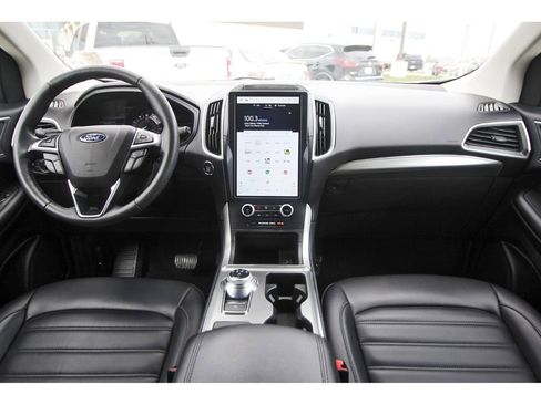 Used 2022 Ford Edge SEL w/ Convenience Package image 12