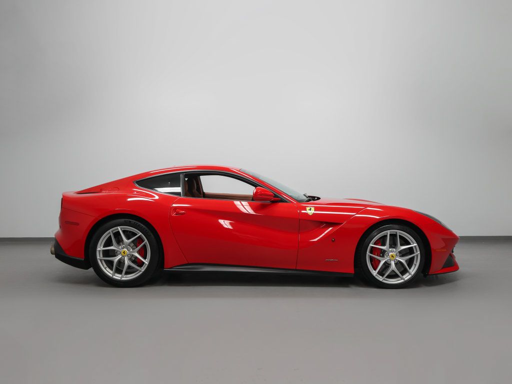 Certified 2017 Ferrari F12 Berlinetta RWD image 6