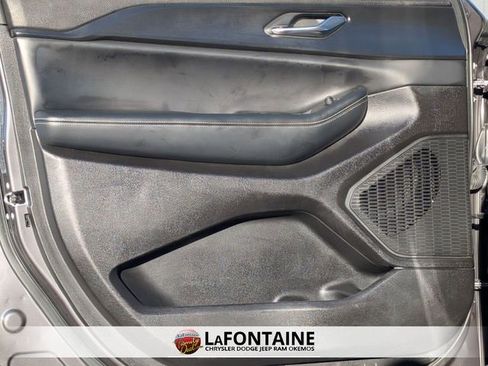 Certified 2024 Jeep Grand Cherokee L Laredo image 14