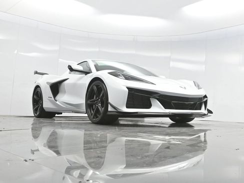 New 2025 Chevrolet Corvette Z06 w/ Z07 Performance Package RWD image 50
