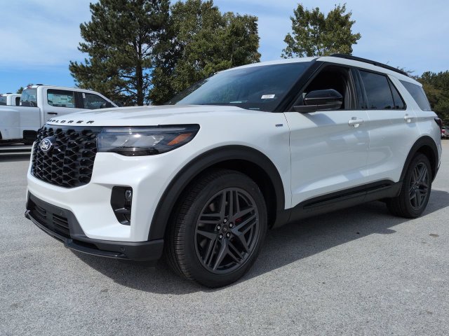New 2027 Ford Explorer ST-Line w/ Premium Package RWD image 7