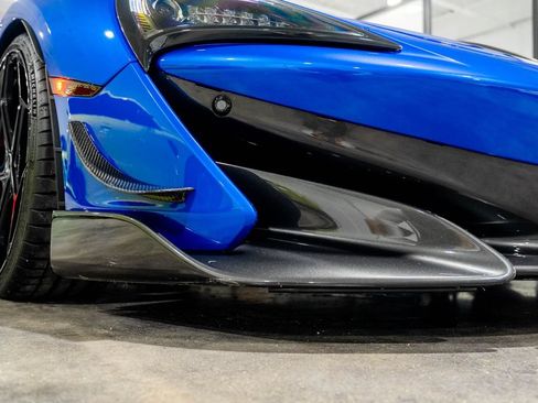 Used 2019 McLaren 600LT RWD image 19