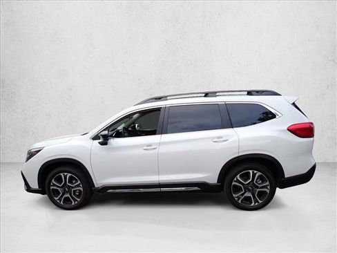 Certified 2026 Subaru Ascent Limited AWD/4WD image 2