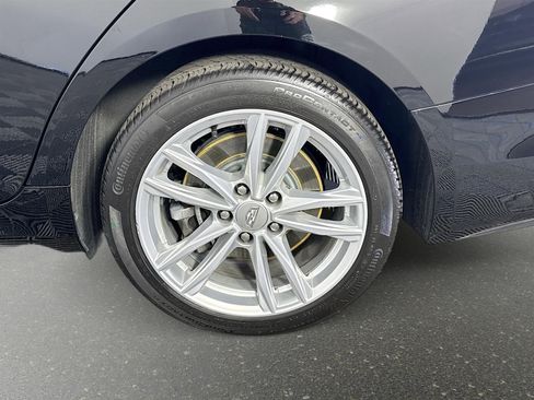 Used 2024 Cadillac CT4 Luxury image 30