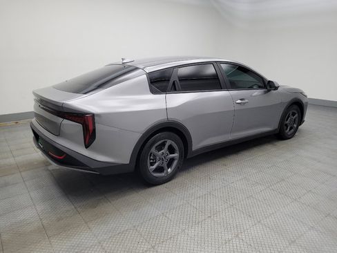 Used 2025 Kia K4 LXS image 10