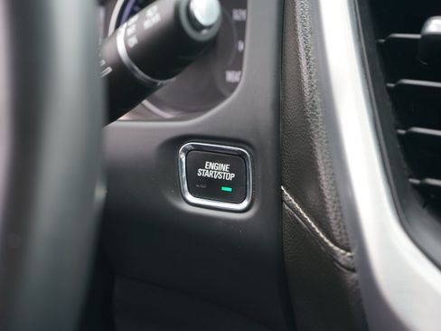 Used 2023 GMC Acadia SLT image 29