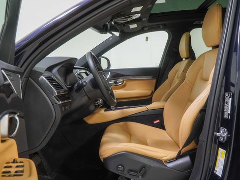 Used 2019 Volvo XC90 T6 Momentum w/ Advanced Package AWD/4WD image 24