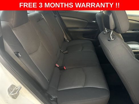 Used 2013 Dodge Avenger SE image 20