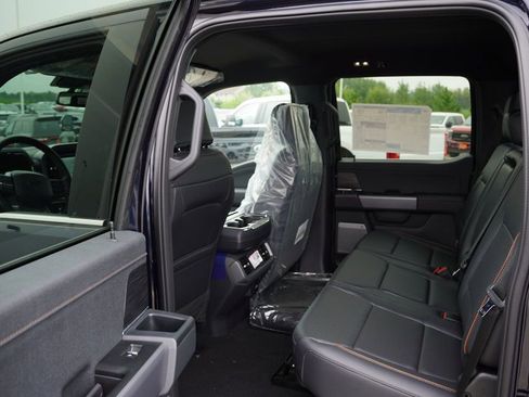 New 2025 Ford F150 Lariat w/ Equipment Group 501A Mid image 12