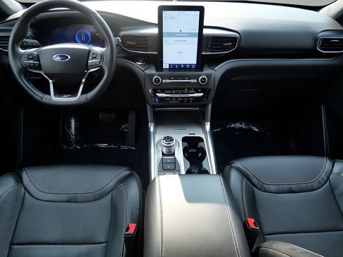 Used 2020 Ford Explorer ST w/ Premium Technology Package AWD/4WD image 14