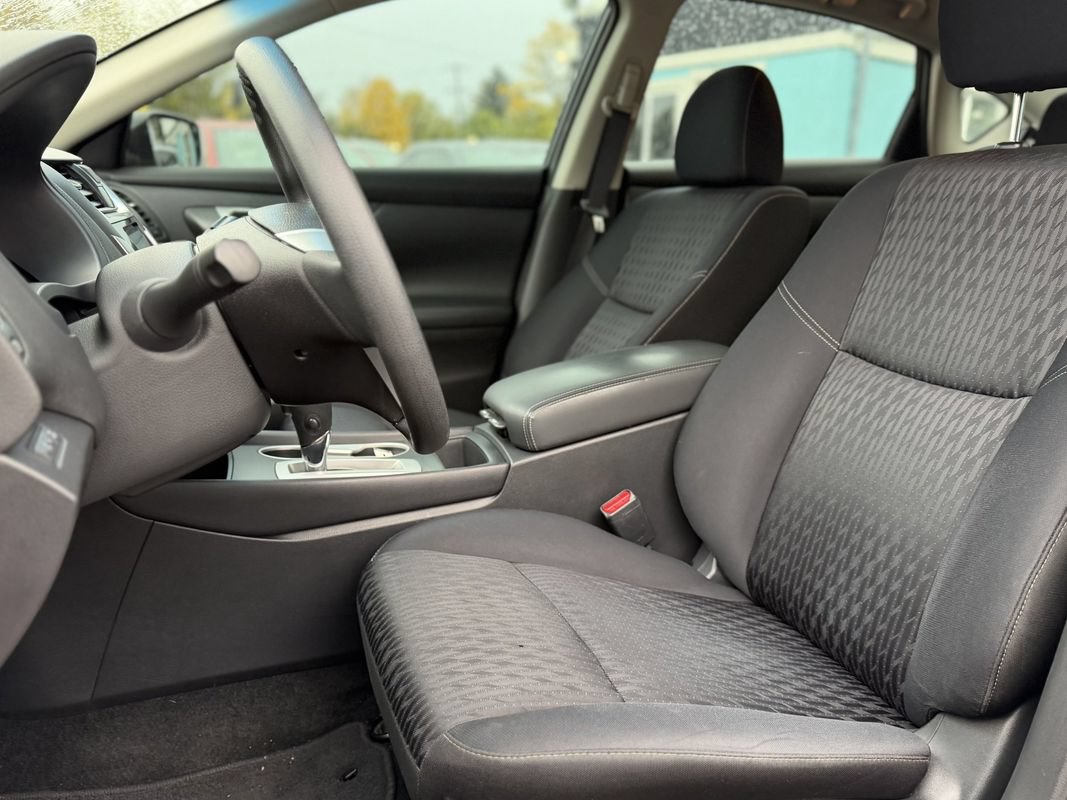 Used 2017 Nissan Altima 2.5 S w/ Power Driver Seat Package FWD image 12