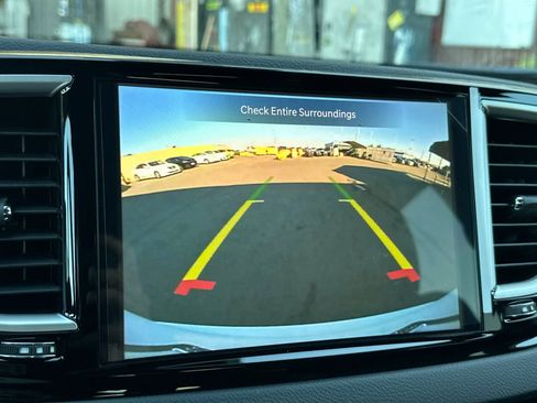 New 2026 Chrysler Voyager LX image 20