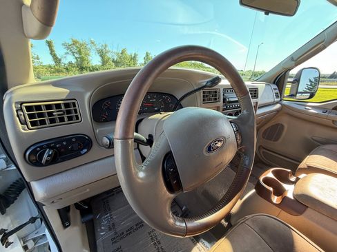 Used 2004 Ford F250 XL AWD/4WD image 28