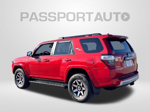 Used 2024 Toyota 4Runner TRD Off-Road AWD/4WD image 4